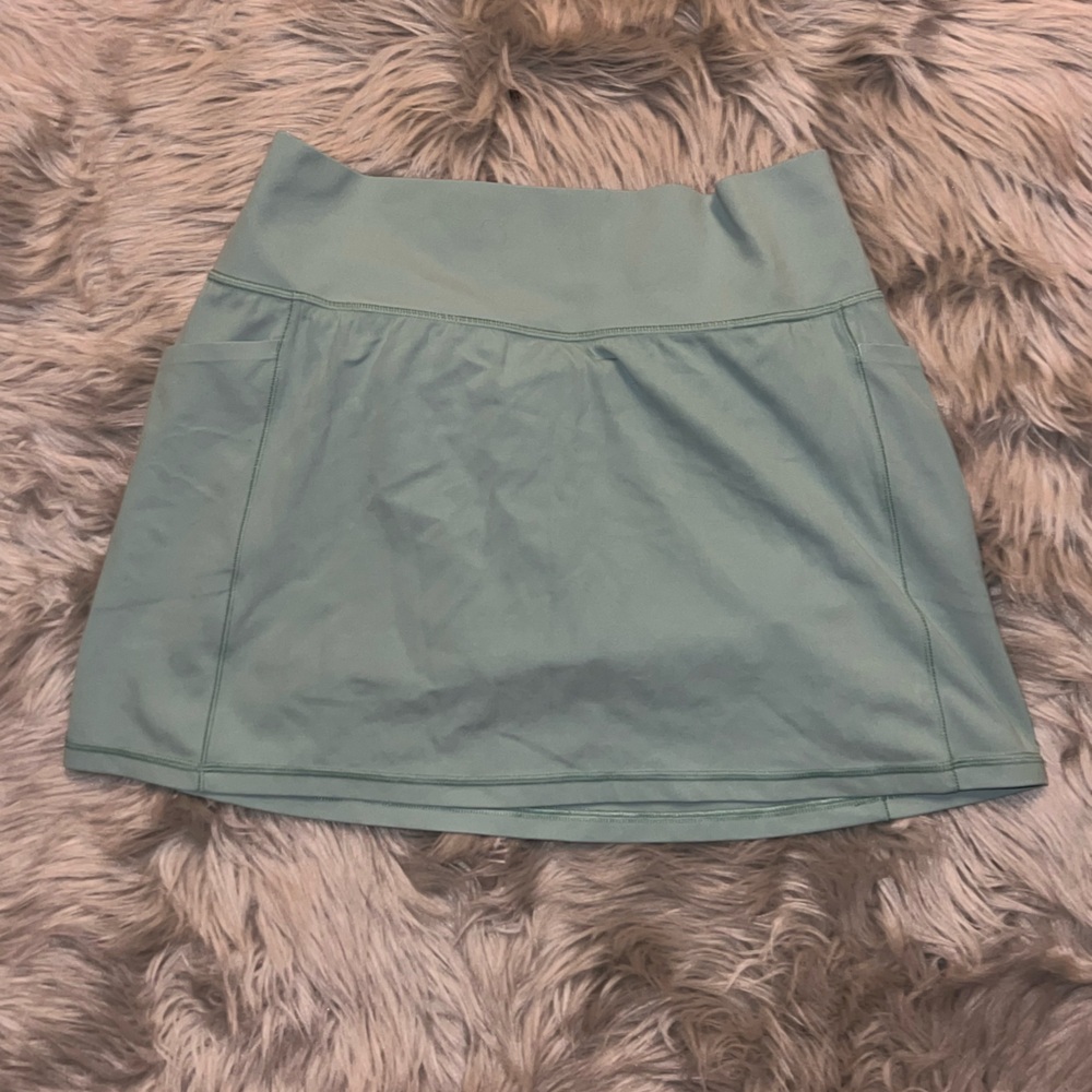 Athletica skort